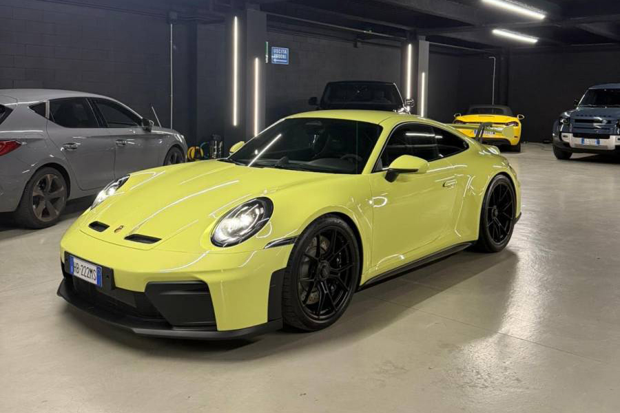 Porsche 911 GT3 Rental 
