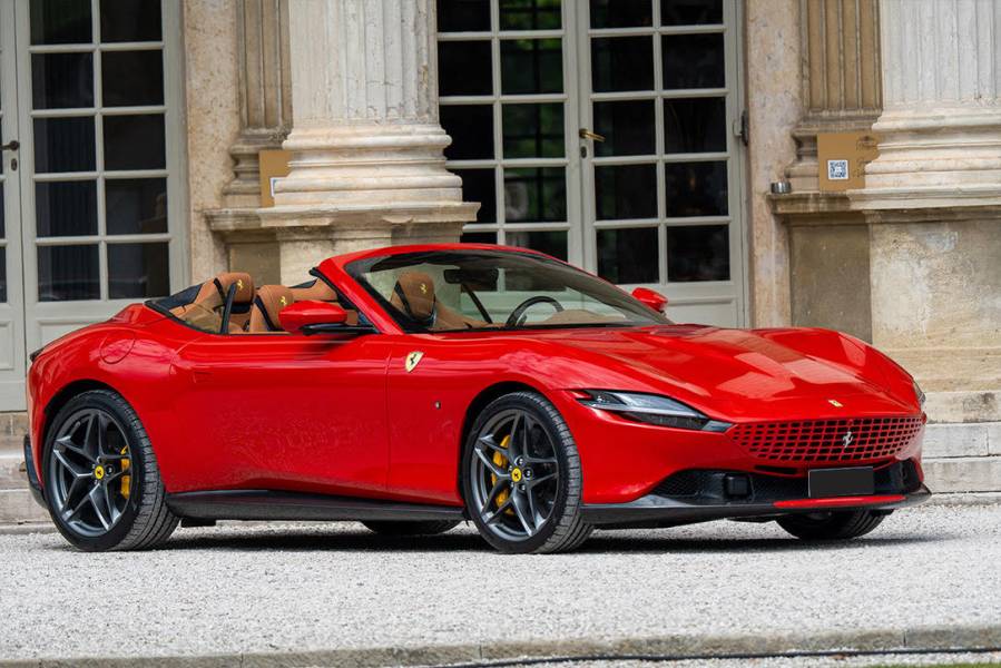 Ferrari Roma Spider Rental
